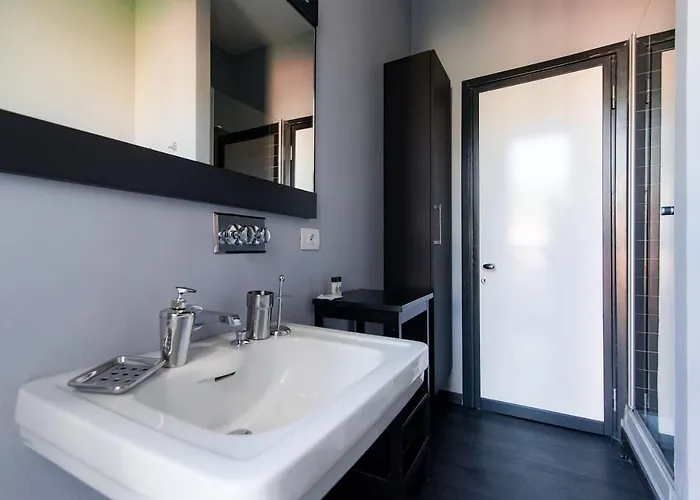 Via Mentana 32 Cozy Suite In Como Appartamento